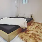 December Homestay Studio