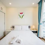 Goldview Saigon Apartment