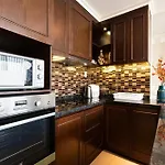 Leman Luxury 3 Bedroom Apartment By Chloe