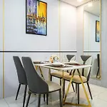 Landmark 81 Skyline Apartment