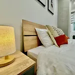 Avila Apartment - Central District 1
