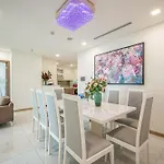 Landmark 81 Infinity Pool - Vip Apartment