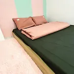 December Homestay Studio