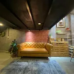 Small Cave: 100M2 Central Saigon Haven