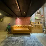 Small Cave: 100M2 Central Saigon Haven