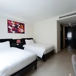 Cosmo Sai Gon Central Hotel