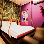 Loove Hotel - KháCh SạN TìNh Yeu