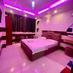 Le Ngan Phung Hotel 79 Hoa Sua Phuong 7 Phu Nhuan