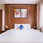 C\'Lavie Hotel - Saigon Airport Hotel