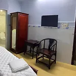 Phuc Loc Tho Hotel