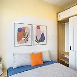 Westgate Apartment- 2N House