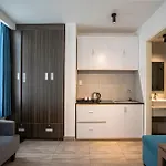 La Airport Tan Binh Hotel