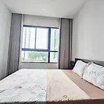 Home Cua Phuong_Can Ho 2Pn Canh Aeon