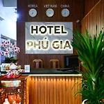 Phu Gia Hotel 193 Nguyen Thai Hoc