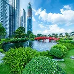 Vinhome Central Park At Landmark 81