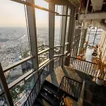 Vinhome Central Park At Landmark 81