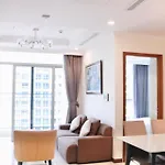 Vinhomes Central Park - Skyland Apartment Can Ho Dich Vu
