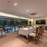 Garden View Court Suites Ho Chi Minh City