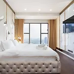 Saigon Royal - Mm