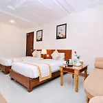 Tan Hoang Long Hotel