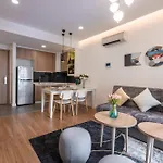 Republic Apartments Saigon Airport
