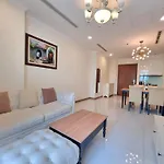 Vinhomes Central Park - Luxury 1,2,3,4 Bedroom Apartments - Khu Do Thi Ven Song Dep Nhat Tp Hcm