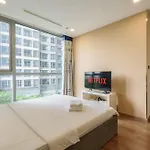Landmark Vinhomes Christine Apartment
