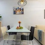 Chau Apartments - Infinity Pool- Ben Thanh