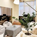 Lakeview Park Villa - Private Pool, Bbq, Karaoke