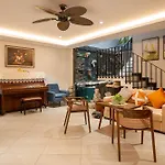 Cozrum Homes - Kena House