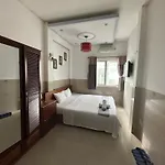 3 Beans Hotel