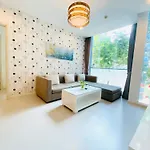 Glenwood Apartment