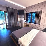 Cactusland Villa Near Bui Vien Street