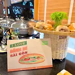 Emm Hotel Saigon