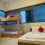Hotel Rita Home - San Bay Tan Son Nhat- Airport,Canh Benh Vien Tam Anh, San Van Quan Khu 7