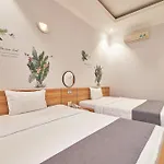 Bin Bin Hotel 2 - Near Him Lam D7