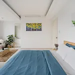 Alex House Saigon - Serviced Apartment