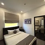 Bros Hotel