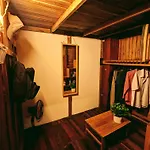 The Gk House Hostel, Ecolliving, Central City, Natural Wooden, Chill View Rooftop, Restaurant And Cocktail Bar