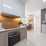 Manuka Home - Sky Villa