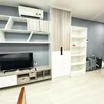 Genius Apartment Millen Free Pool
