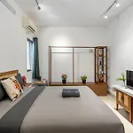 Holo Le Thanh Ton Saigon Serviced Homestay