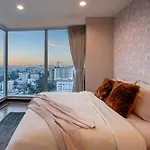 Spacious Central Apartments For Group And Family - Sailing Tower