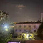 Start House Capsule 5 Min Walk To The Airport