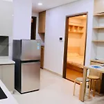River Panorama For Rent 2 Bedroom 35 Rooptop Pool