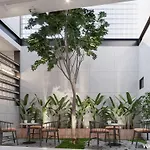 Happy Hotel Binh Tan