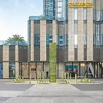 Landmark 81 And Vinhomes Riverside Residence