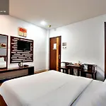 Hanz 82 Sen Hotel