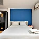 Hanz 82 Sen Hotel