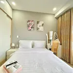 Sunrise City View 2 Phong 2Wc Su Dung Ho Boi, Phong Gym Mien Phi